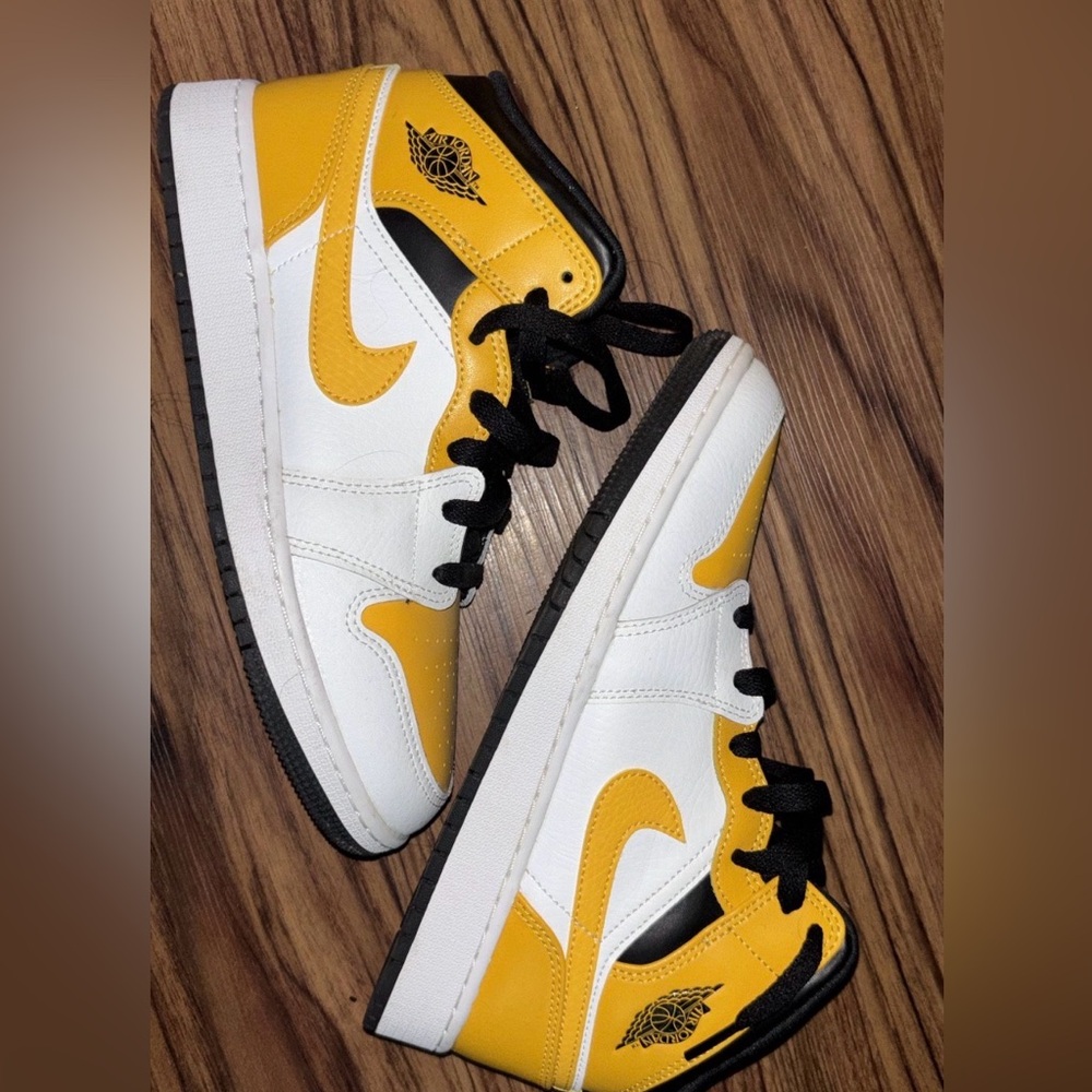 air jordan 1s SEND BEST OFFER